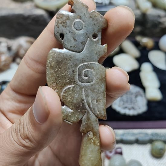 和田玉未镶嵌挂件