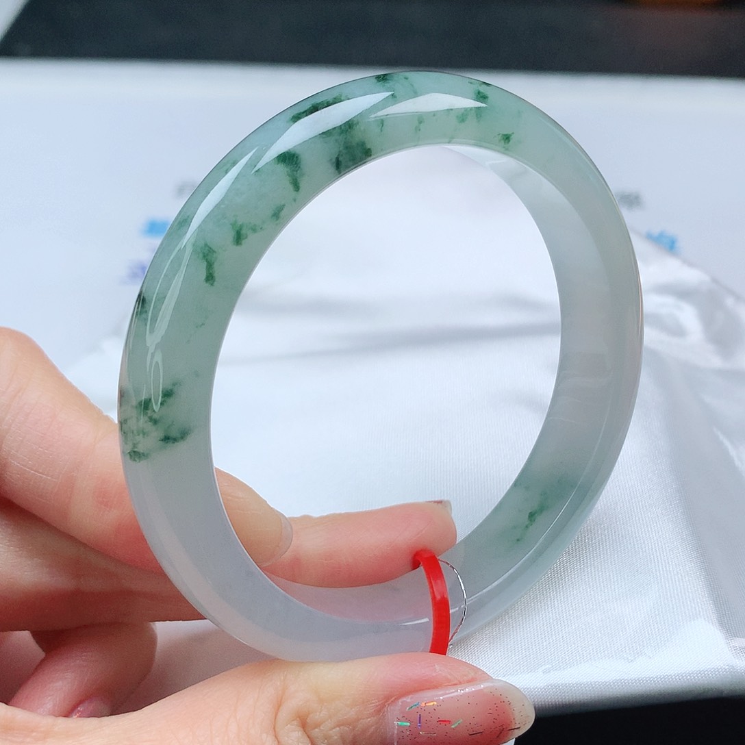 翡翠手镯未镶嵌57➕圈