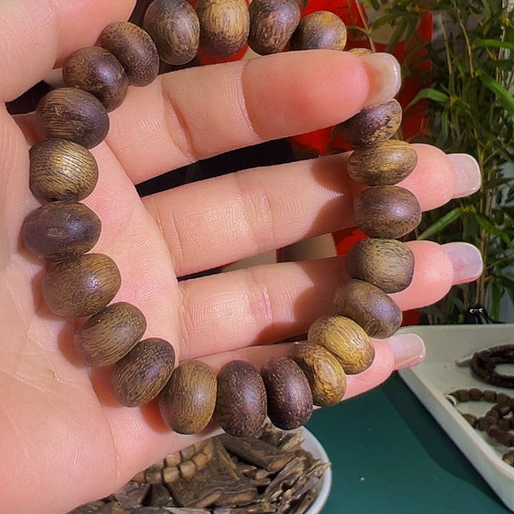 沉香手串沉浮树丁单圈多样发一乌身圆叶13