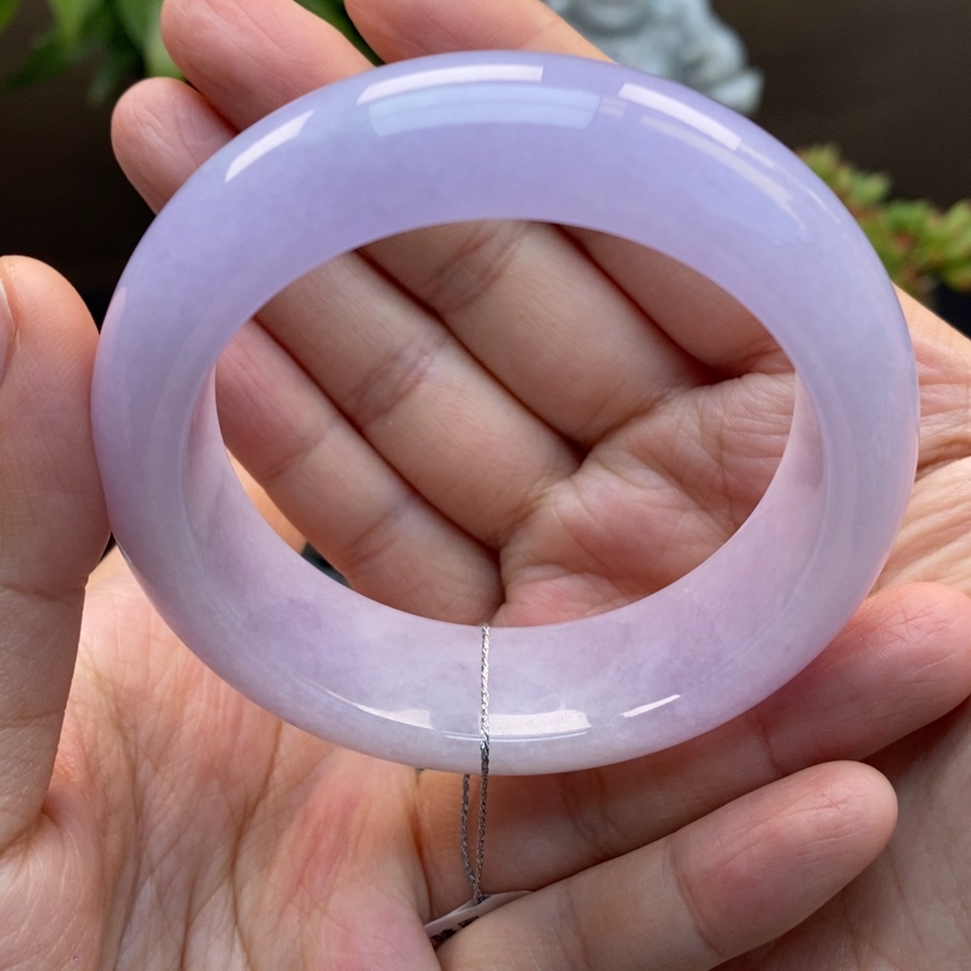 翡翠手镯未镶嵌天然