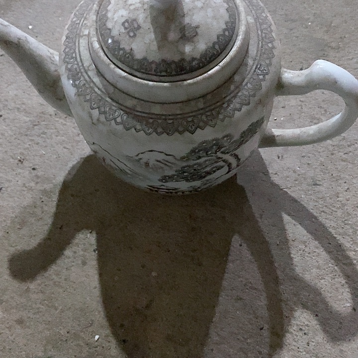 瓷片用****3品全美品有200吗？