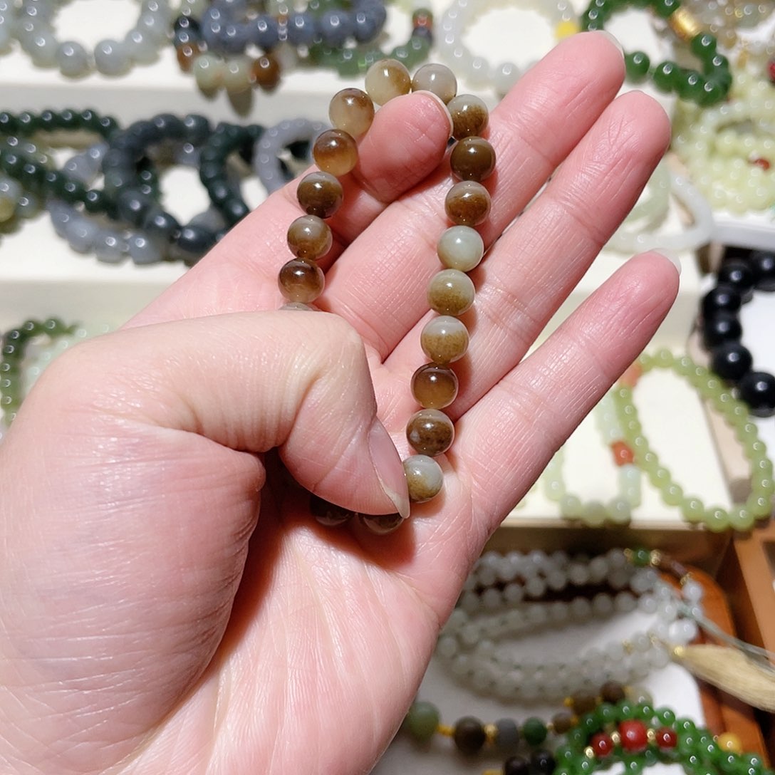 和田玉手串未镶嵌