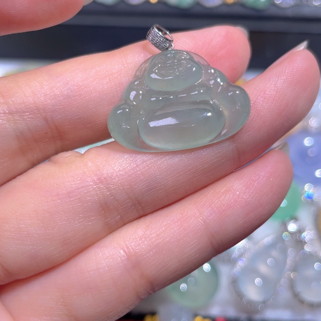颈饰18K金镶嵌翡翠翡翠