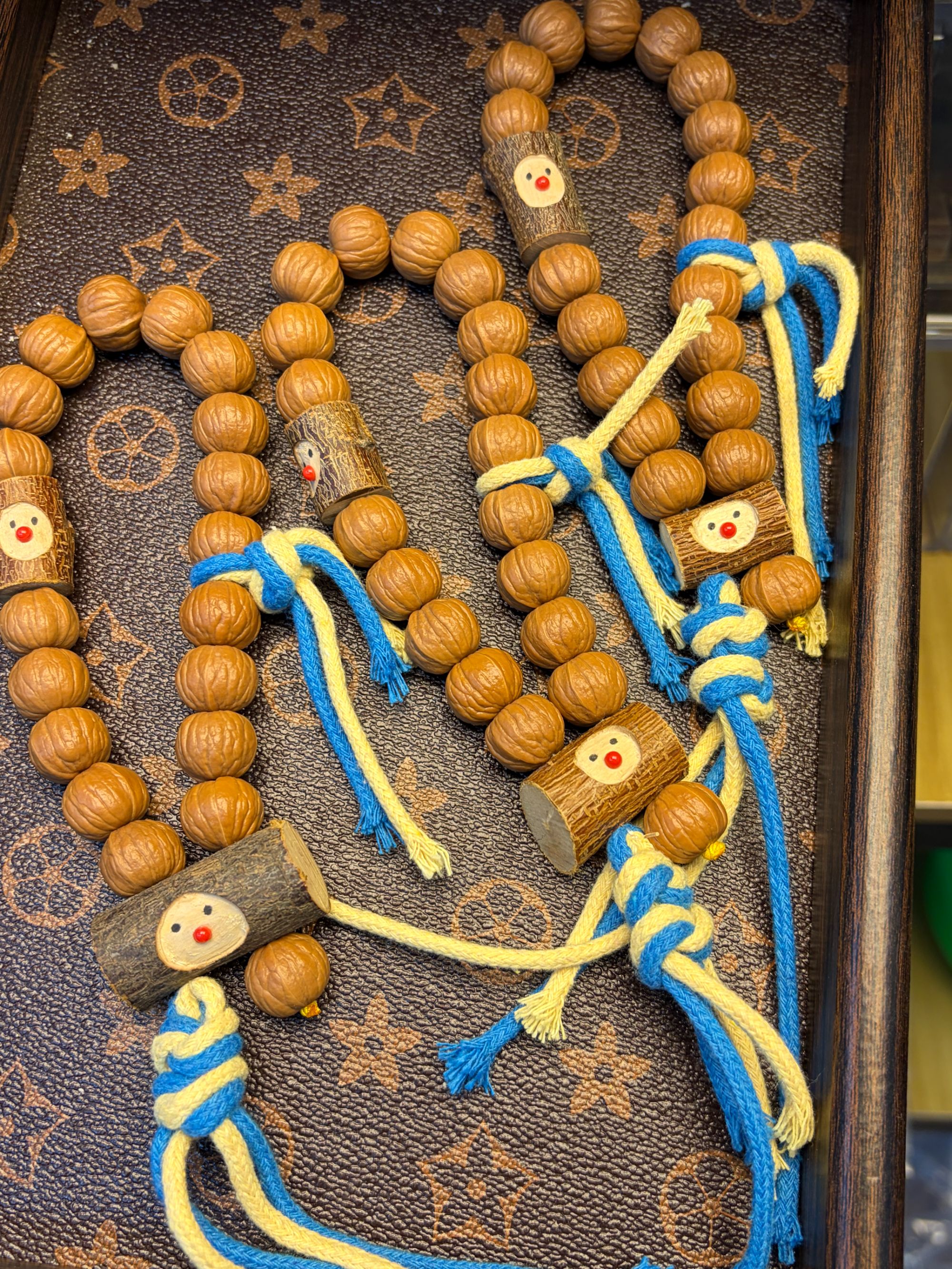 红鼻头小人猴头手持