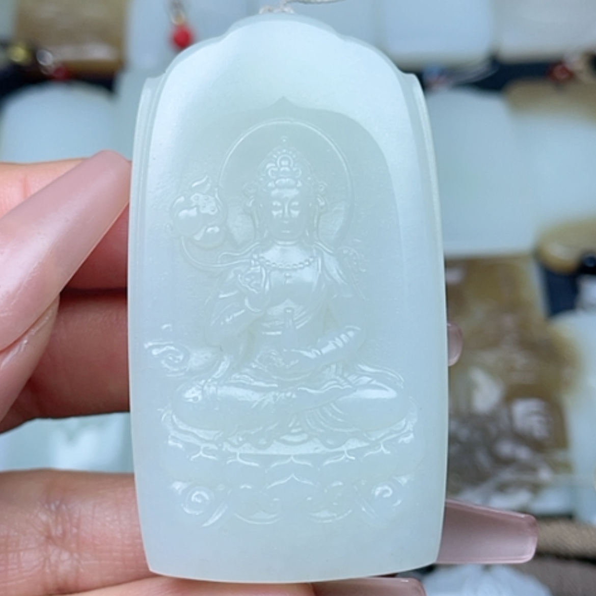 【闪购商品】颈饰未镶嵌和田玉