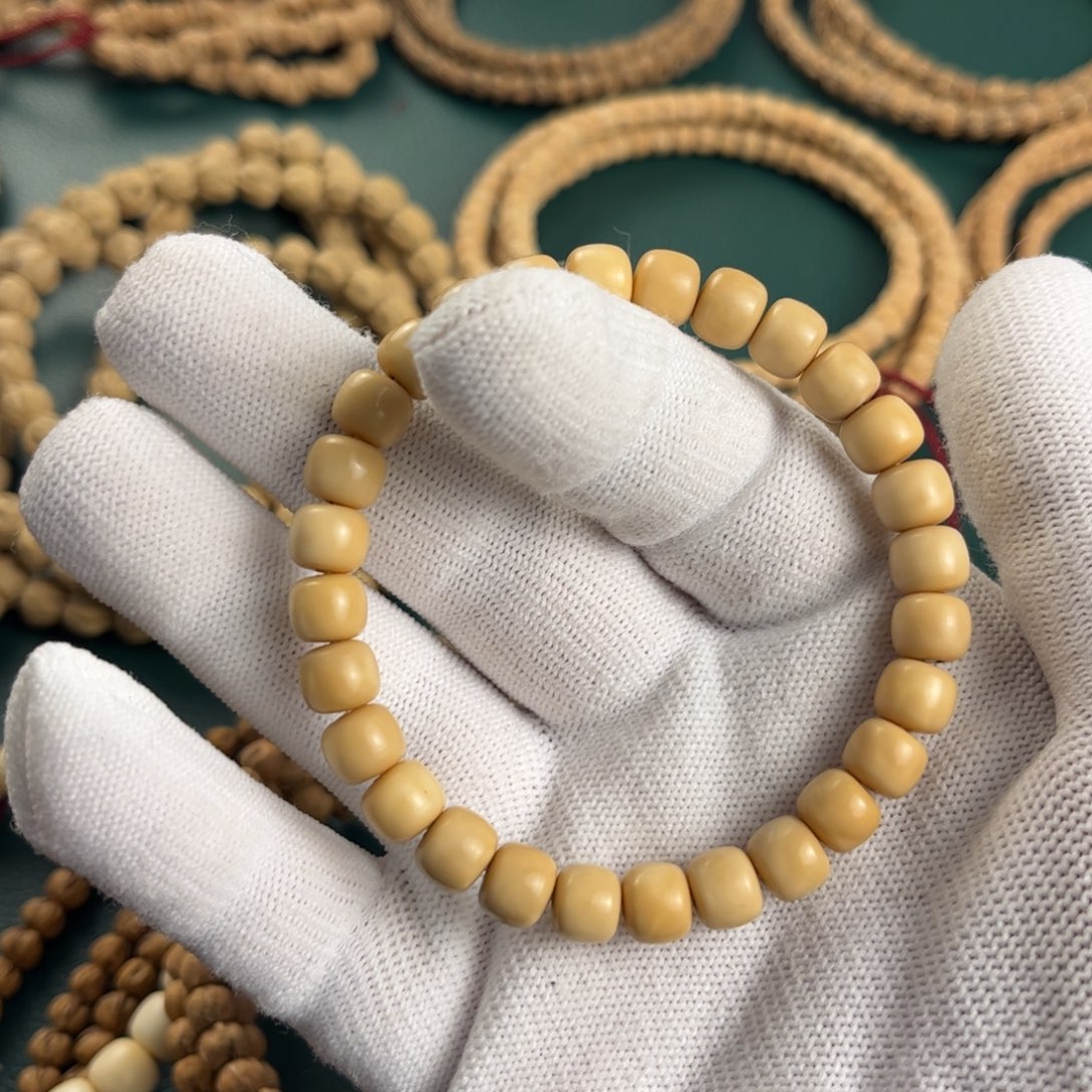柏香籽/百香籽吊坠巨*豹