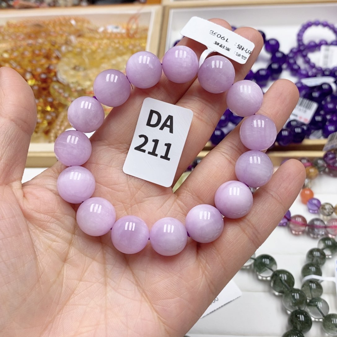 水晶多样性发一未镶嵌