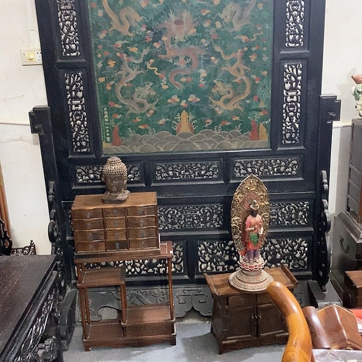 我在这里等着你来看看扮**虎