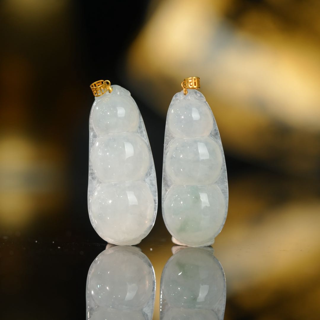 【初见珠宝】18k金翡翠豆子吊坠12-1C375X225【多样性发一件】