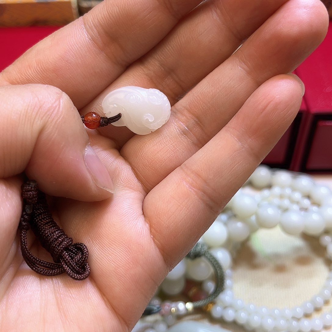 和田玉手链未镶嵌