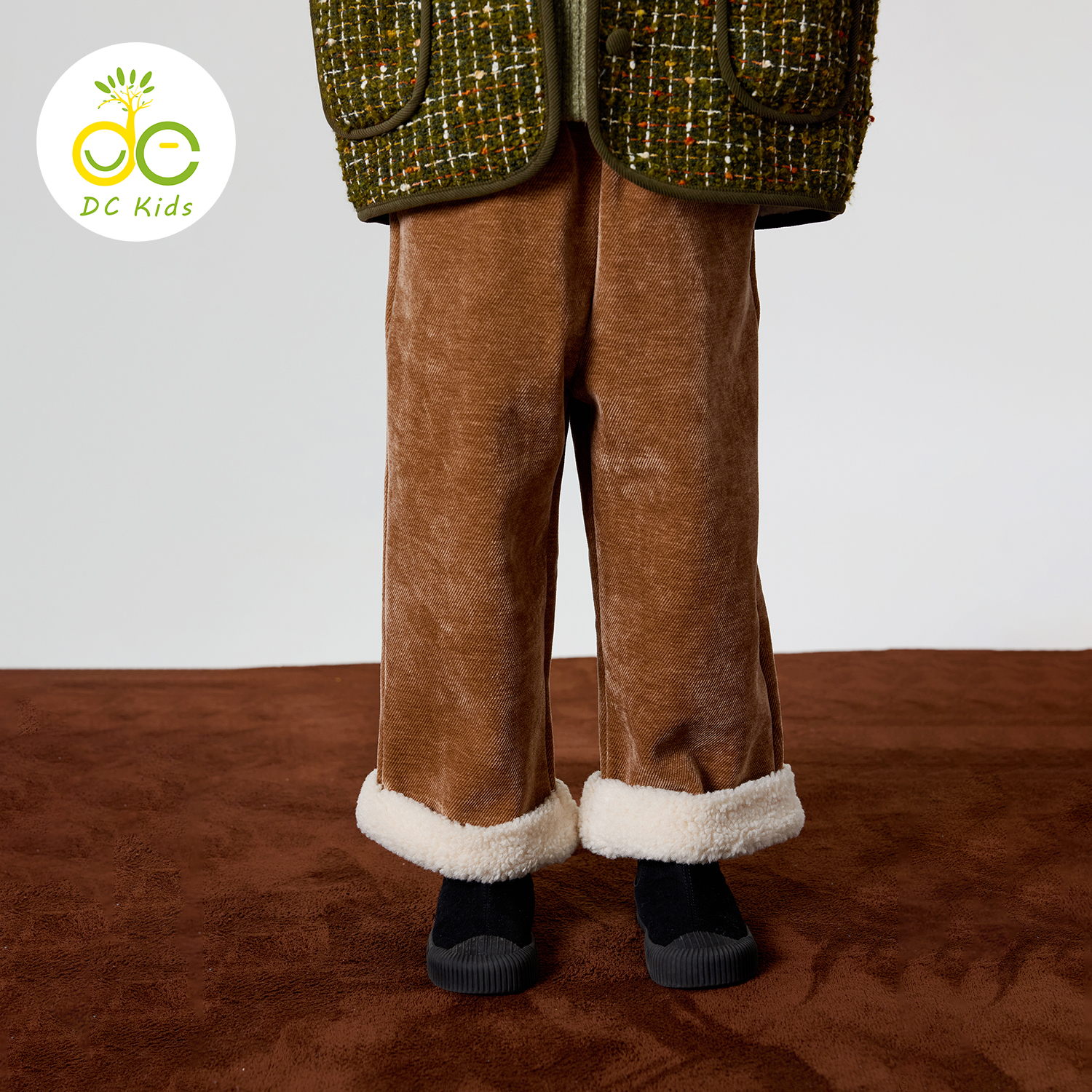 DC童装冬季新品女童松紧腰毛绒卷边加绒百搭直筒裤宝宝长裤