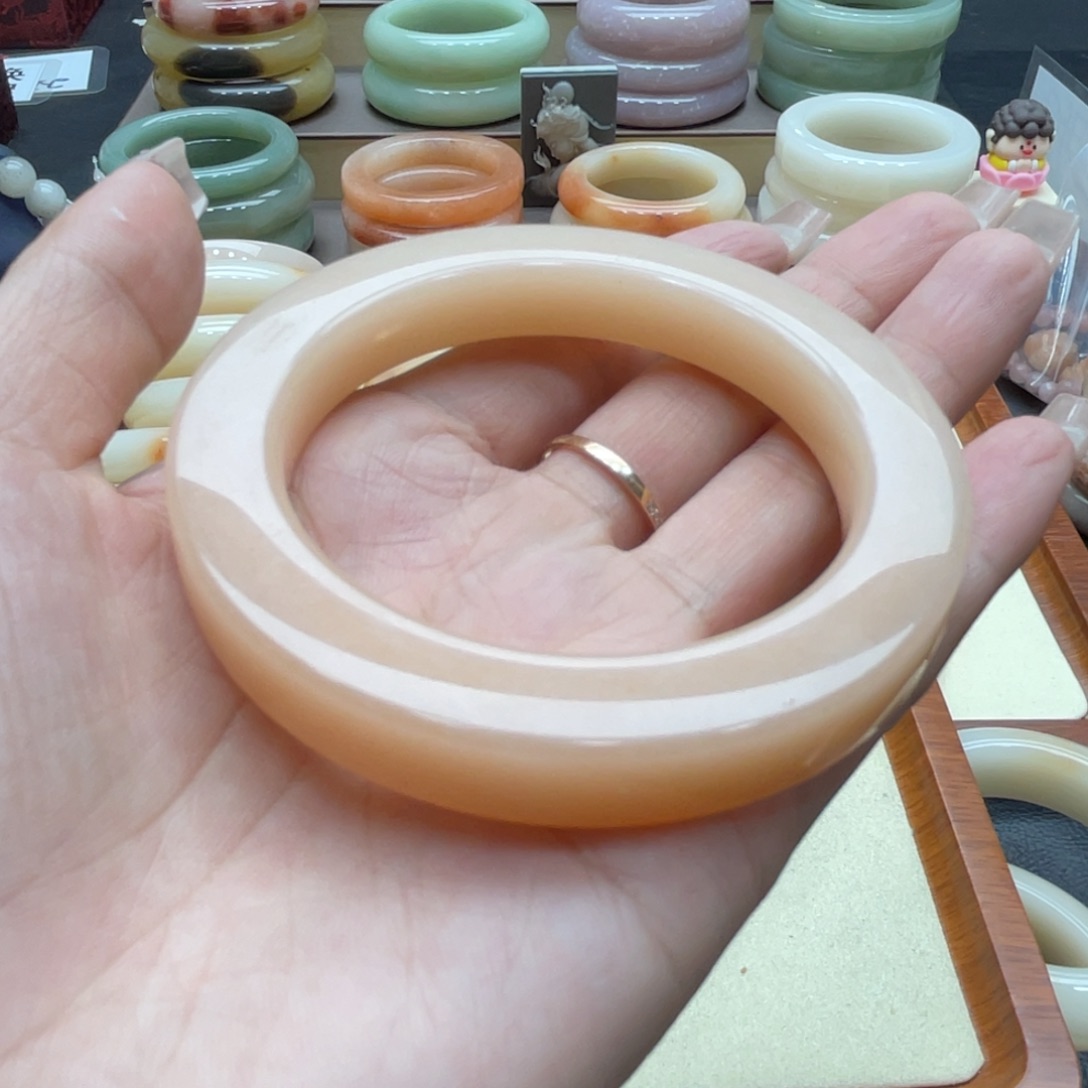 石英质玉手镯未镶嵌张*雁