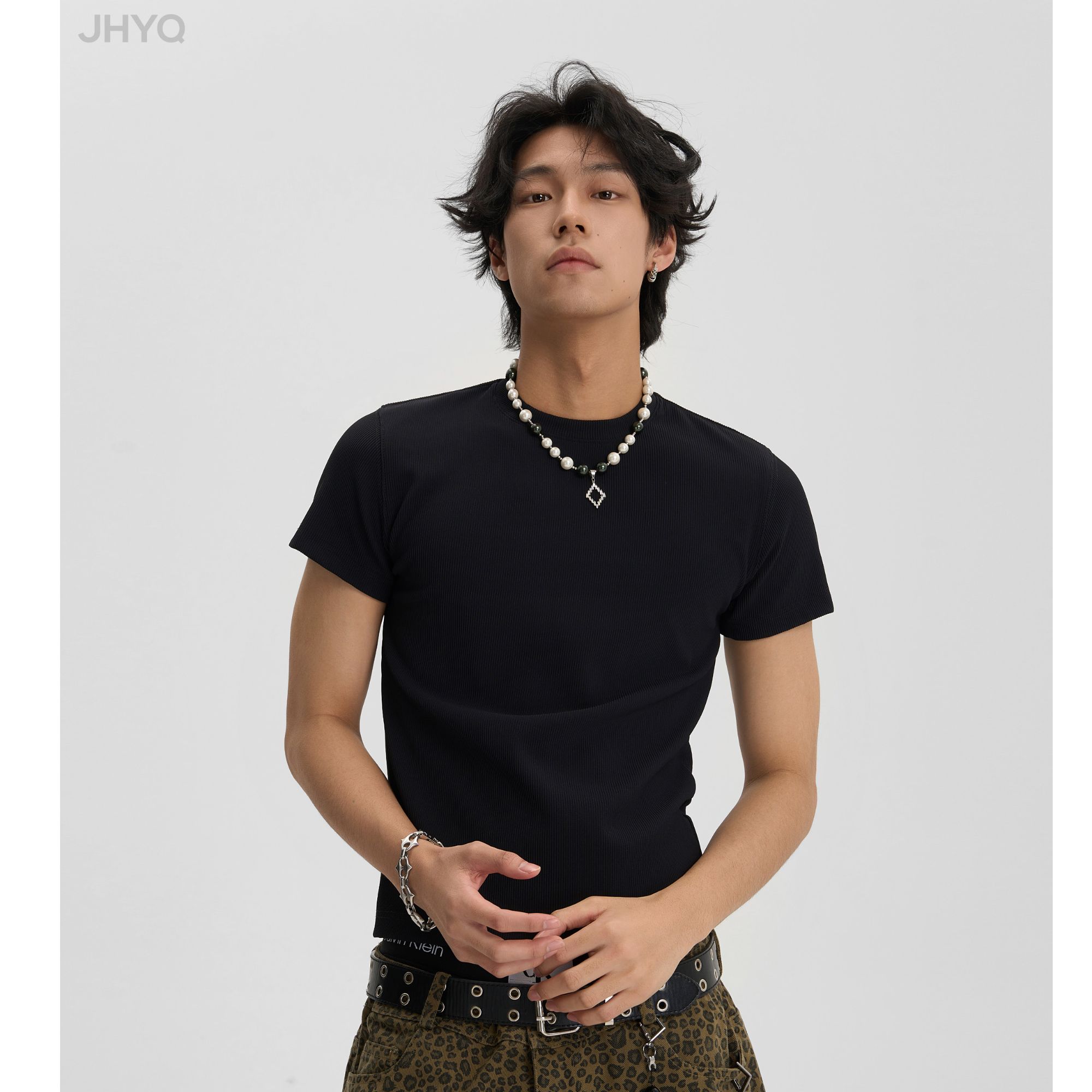 【JHYQ】夏季短袖T恤修身简约设计师女款圆领紧身短袖时尚百搭385