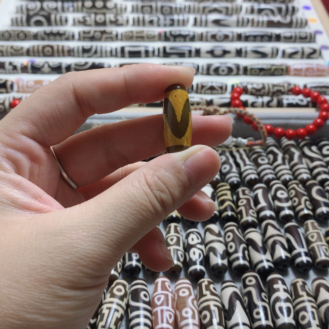 未镶嵌颈饰玛瑙/玉髓