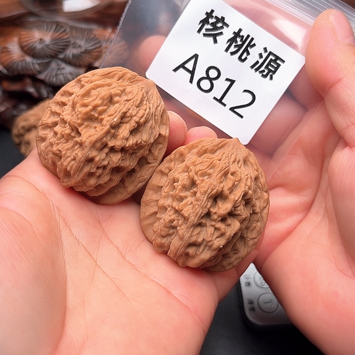 吊坠文玩核桃麦穗虎头43