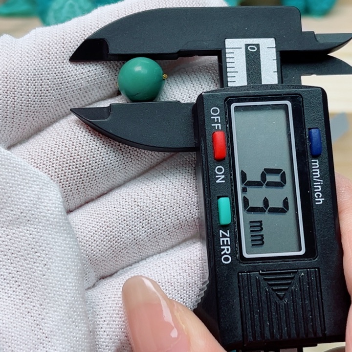 绿松石未镶嵌珠宝