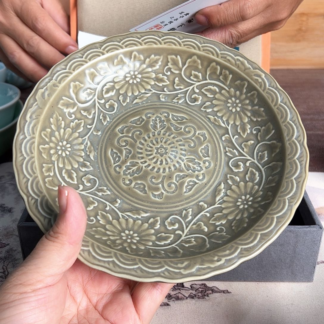 云间青瓷龙泉青瓷