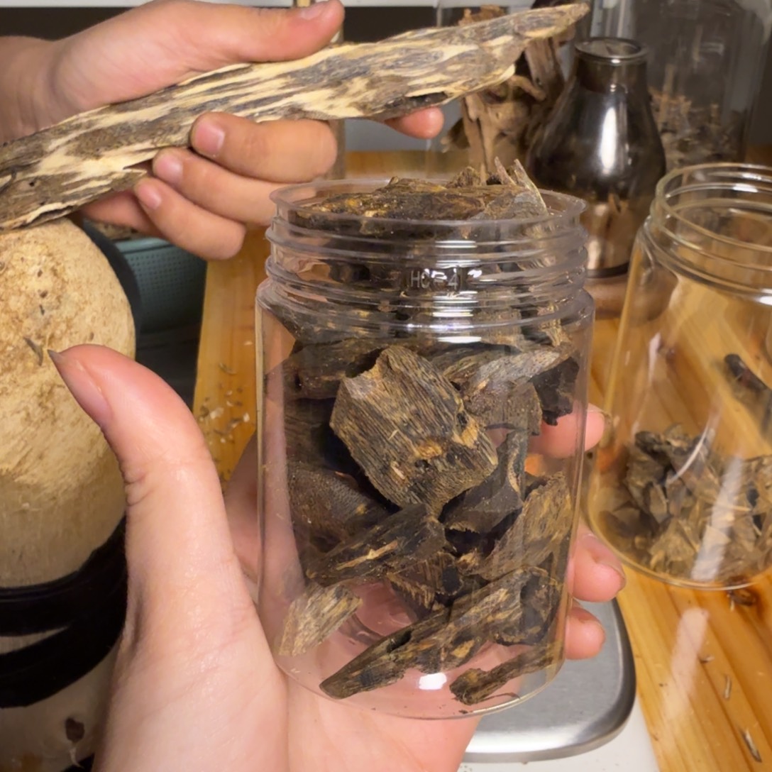 沉香张勺子颗粒香40克