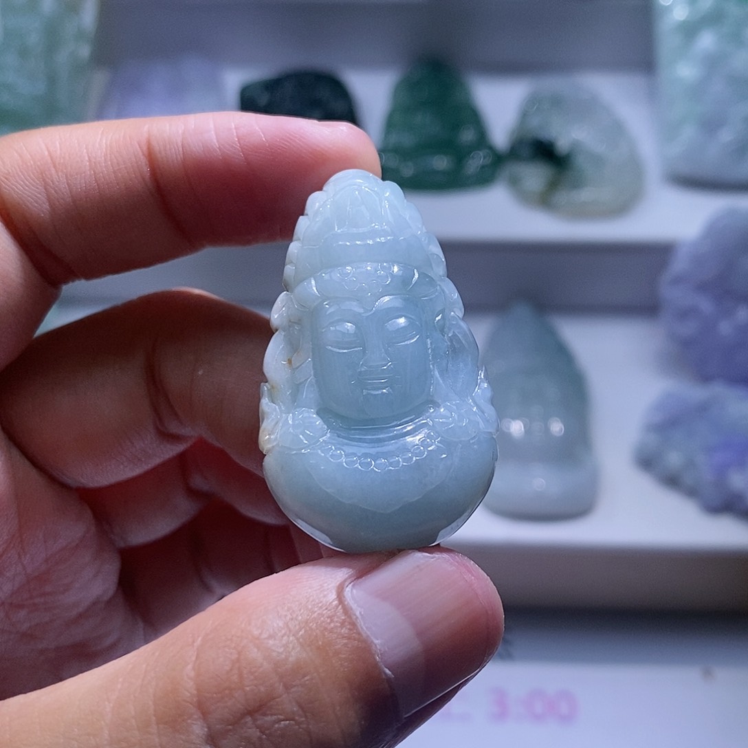 【闪购商品】翡翠颈饰未镶嵌观音