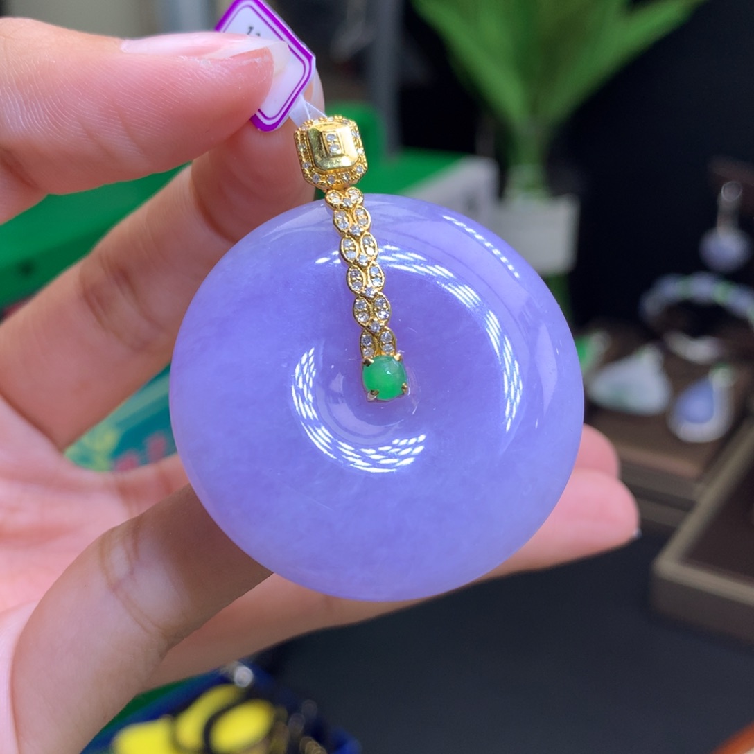 翡翠颈饰18K金镶嵌天然