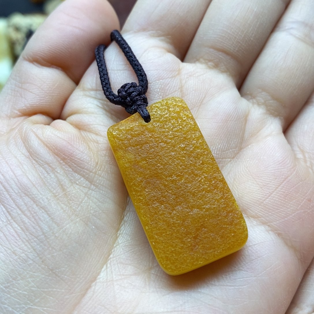 定制琥珀蜜蜡定制