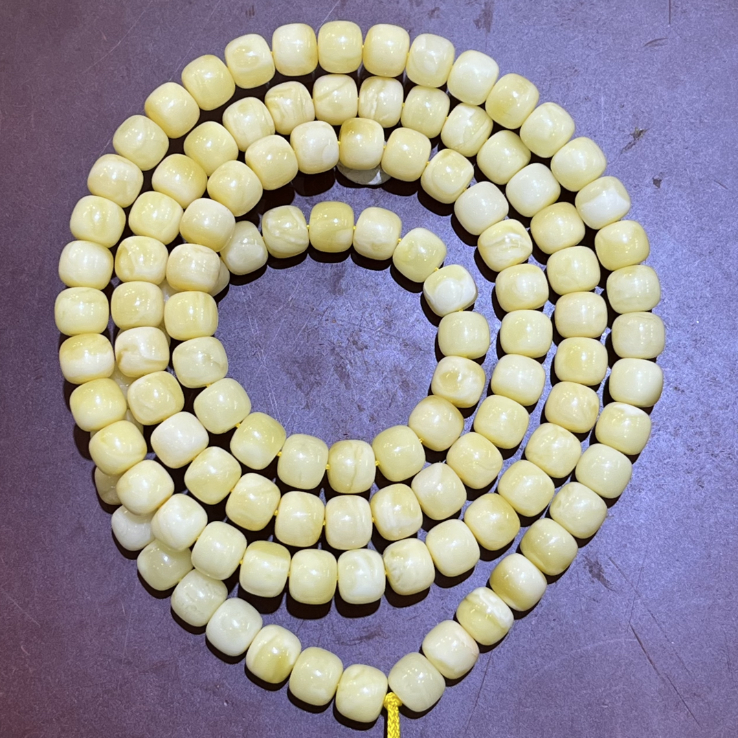 琥珀奶白花蜜蜡精工老型108佛珠链，9m，49.83g，天然原矿保真