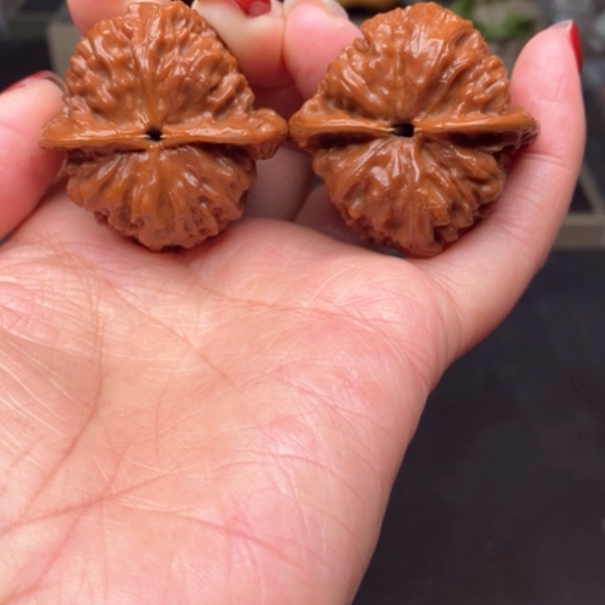 桃核吊坠锋火台狮子