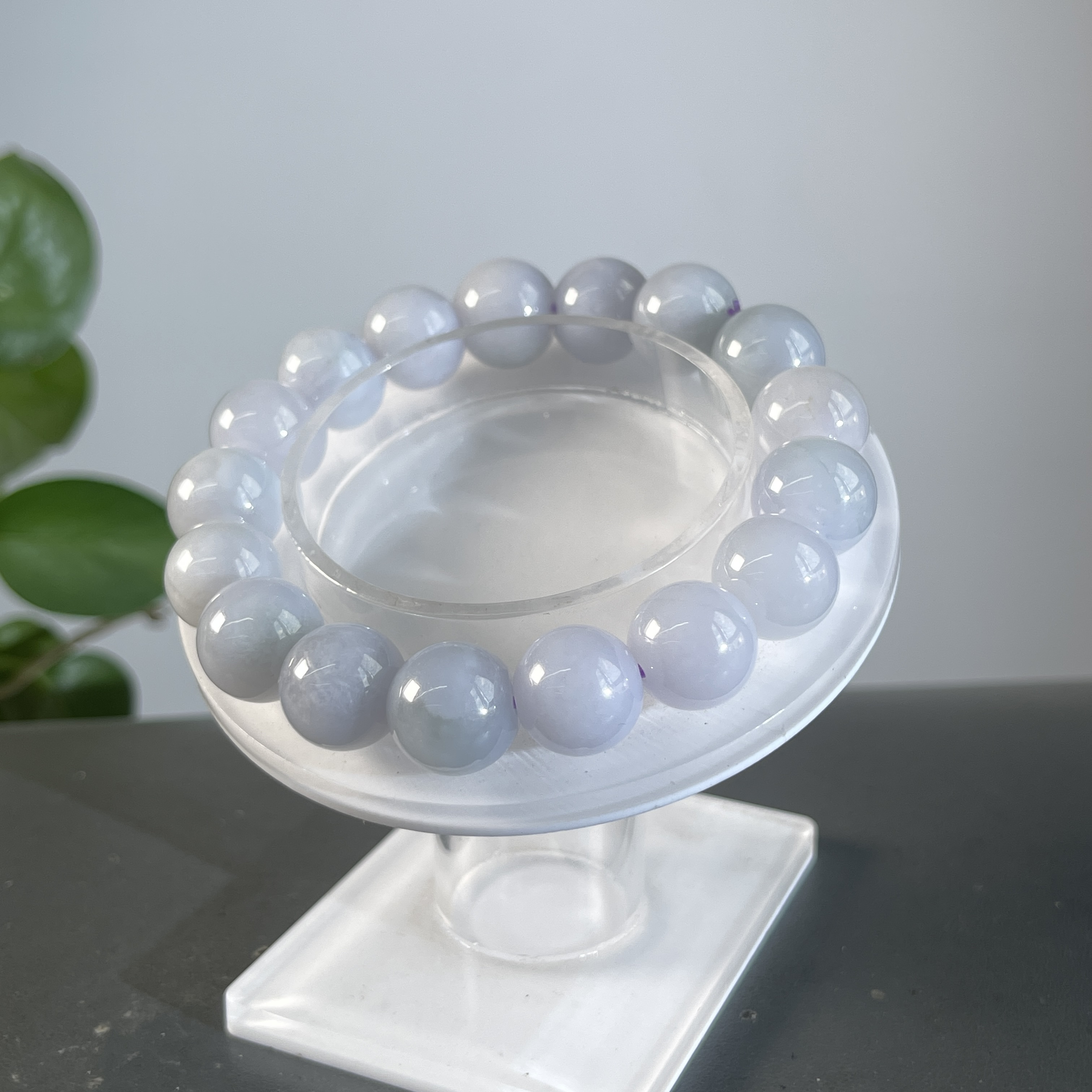 JYW01-64  天然缅甸A货翡翠  翡翠手串