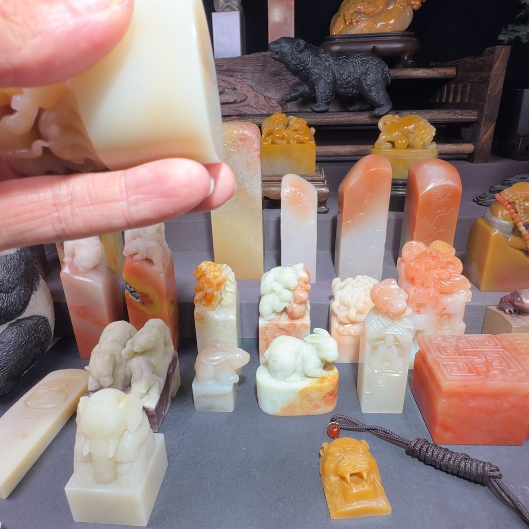 老挝石小*?老挝石印章一一一