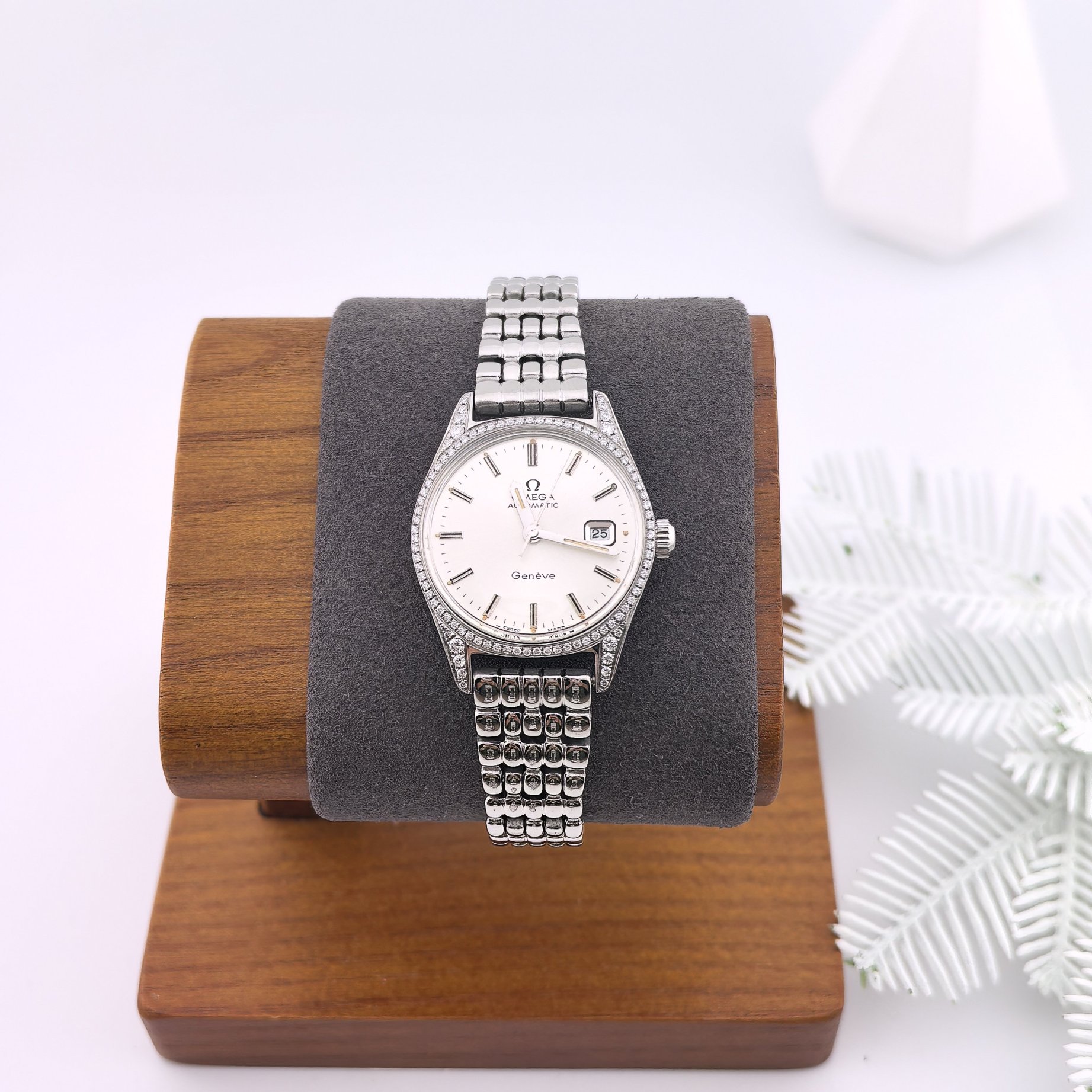 95新 Omega/欧米茄 【重庆中古谢漂亮】欧米茄手表/孤品/01493