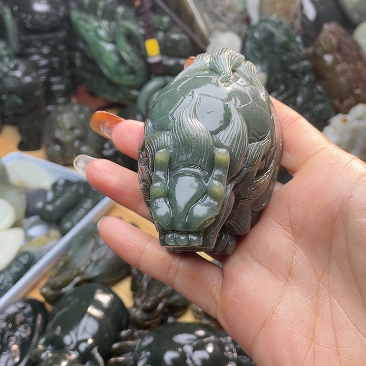 松***8和田玉未镶嵌挂件