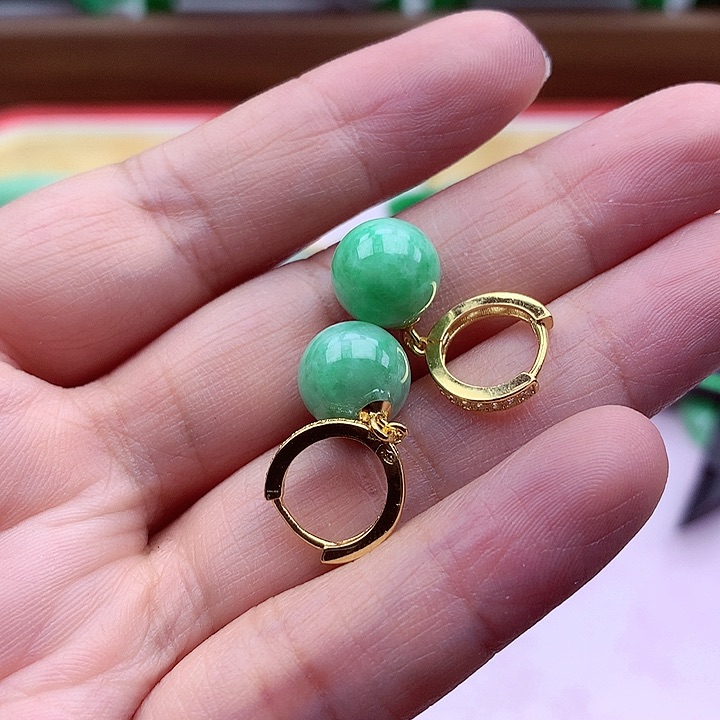 翡翠颈饰银S925镶嵌翡翠