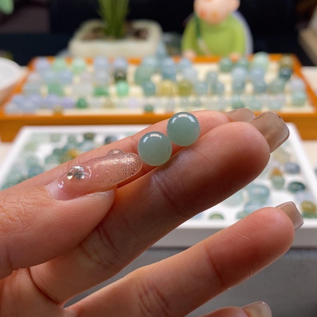 翡翠散珠天然翡翠一对7+