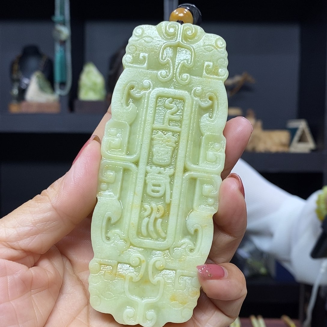 岫玉挂件吊坠手把未镶嵌