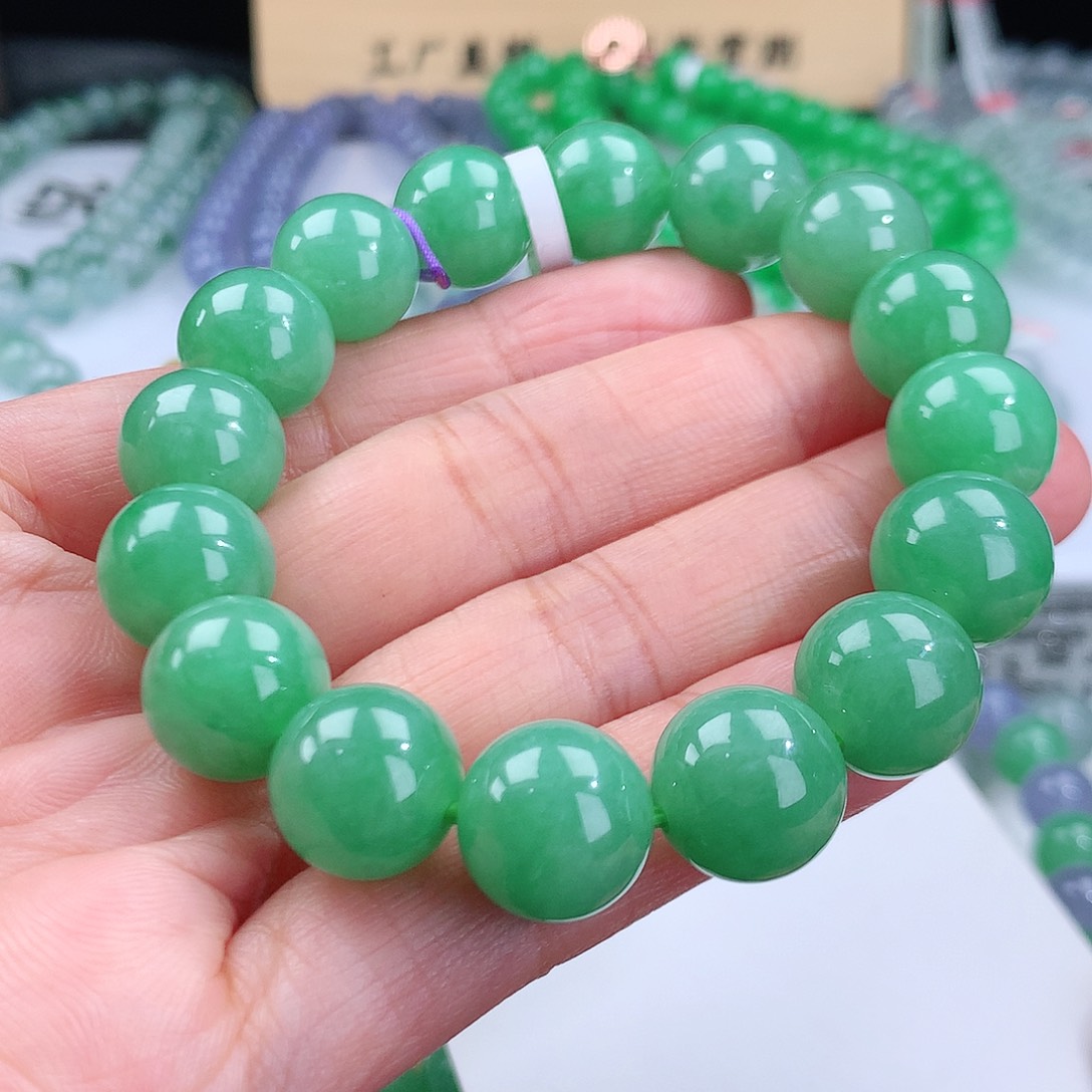 翡翠手链未镶嵌卡12.5mm