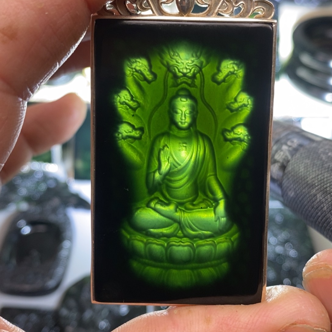 蛇纹石玉颈饰未镶嵌O*～