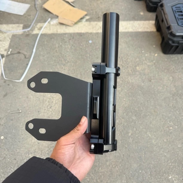 皮卡霸王龙猛禽坦途通用旗杆支架