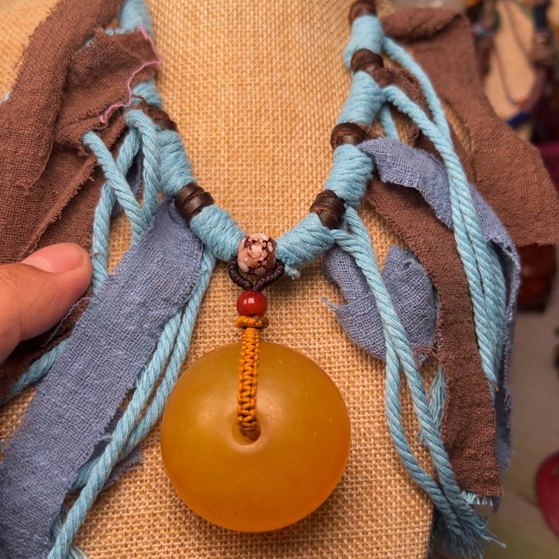 玛瑙/玉髓颈饰未镶嵌