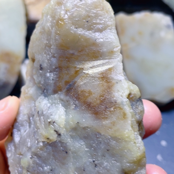 和田玉未镶嵌珠宝半成品