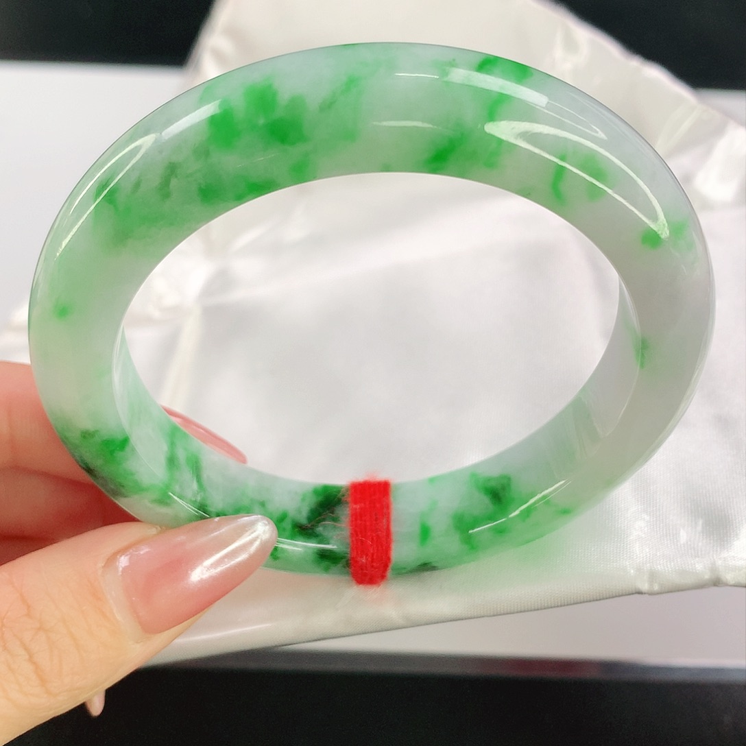 翡翠未镶嵌手镯59.5圈口531