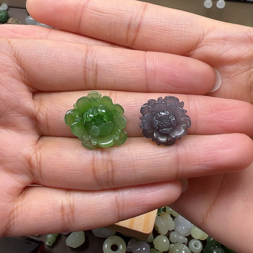 快***＠和田玉未镶嵌颈饰