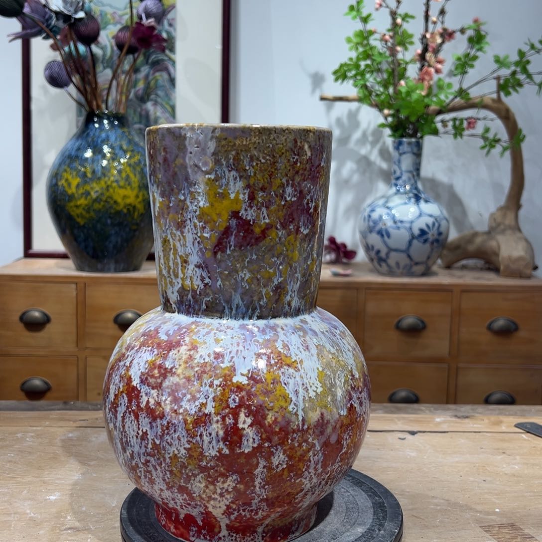 摆件陶瓷花瓶高27口11瑕疵