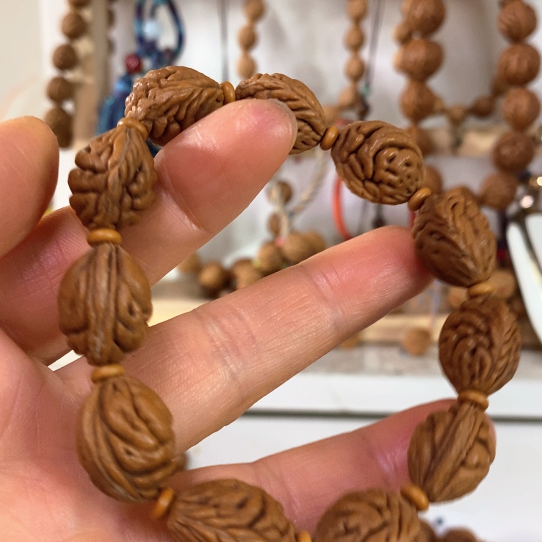 虫***゜桃核手串1111111111