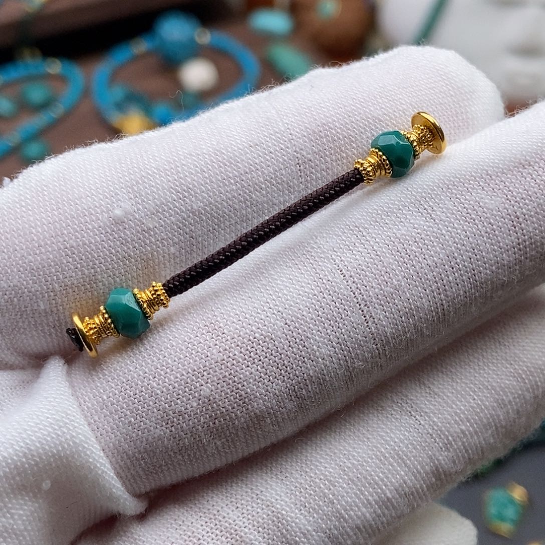 绿松石18K金镶嵌绿松石配饰