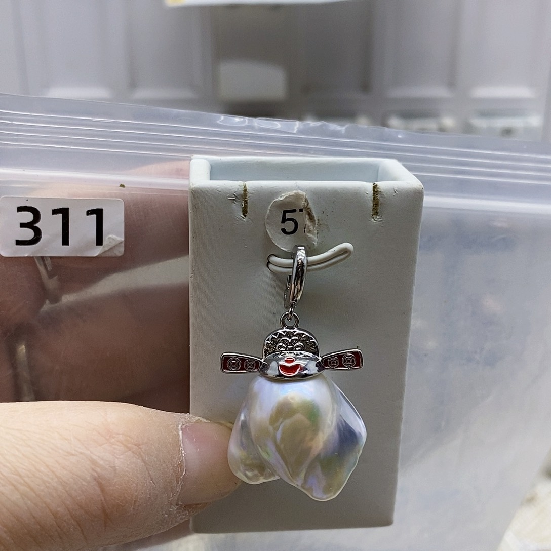 颈饰合金淡水珍珠