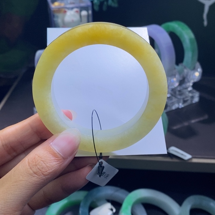 未镶嵌翡翠手镯定制翡翠