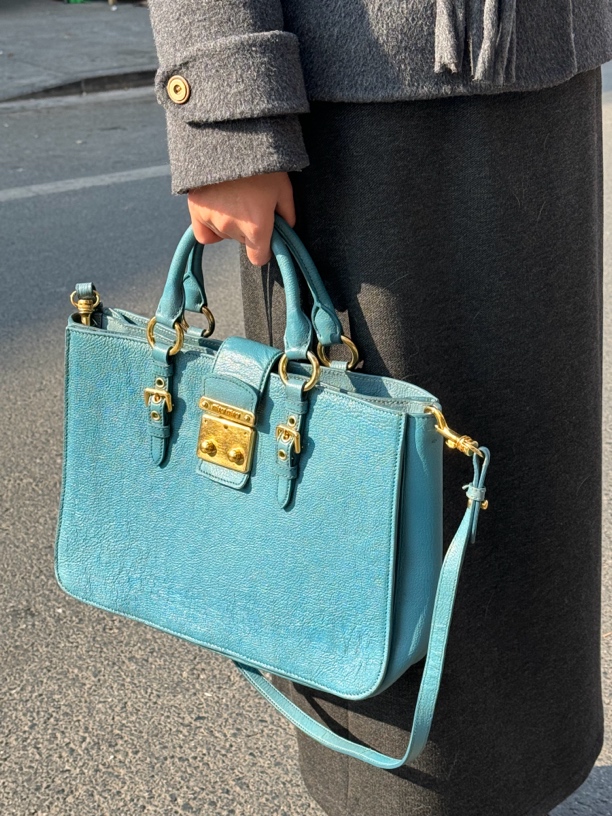 95新 MIU MIU/缪缪 蓝色手提斜挎包