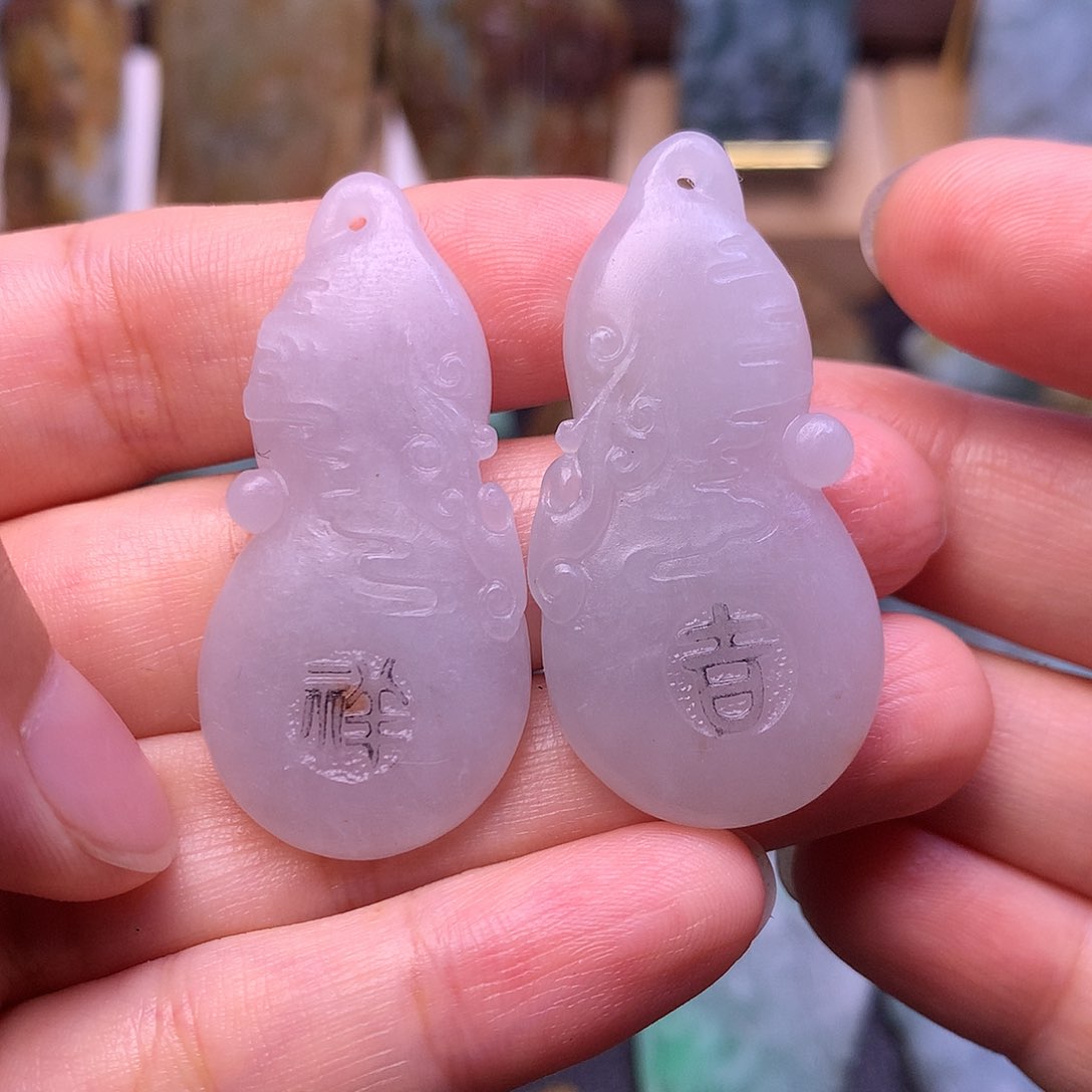 定制翡翠未镶嵌葫芦