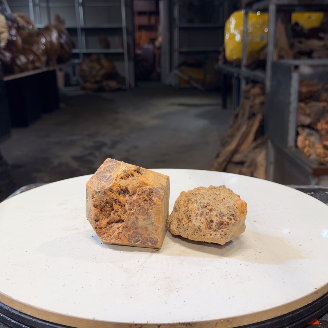 天***木木王一刀琥珀木摆件64