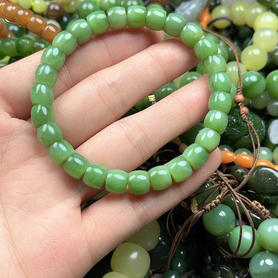 和田玉（碧玉）未镶嵌手串